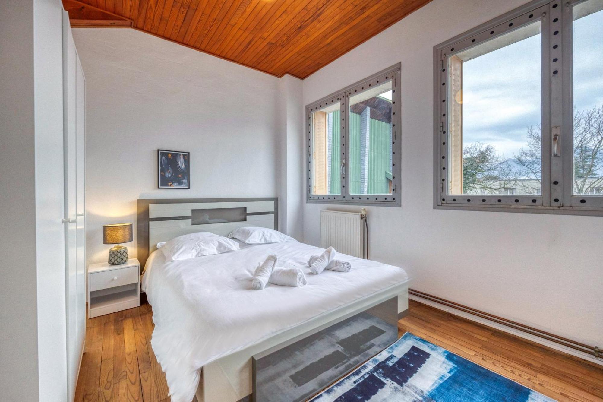 La Sainte Du Drac - 10 Personnes Villa Champ-sur-Drac ภายนอก รูปภาพ